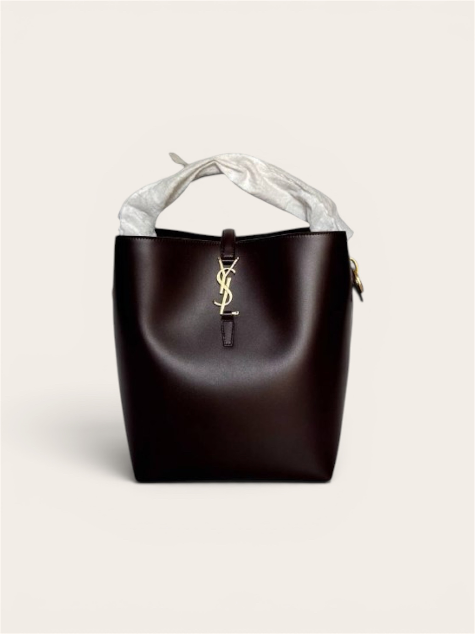 Saint Laurent Le 37