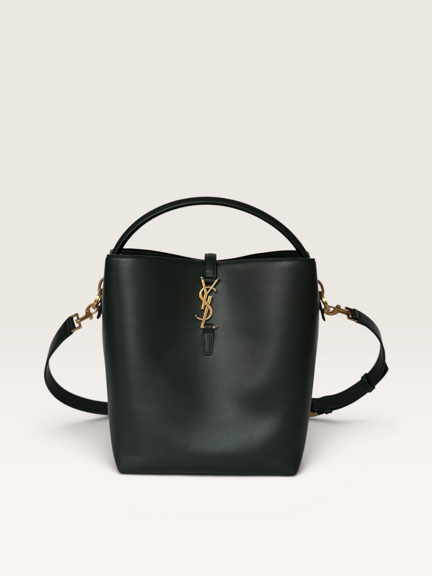 Saint Laurent Le 37